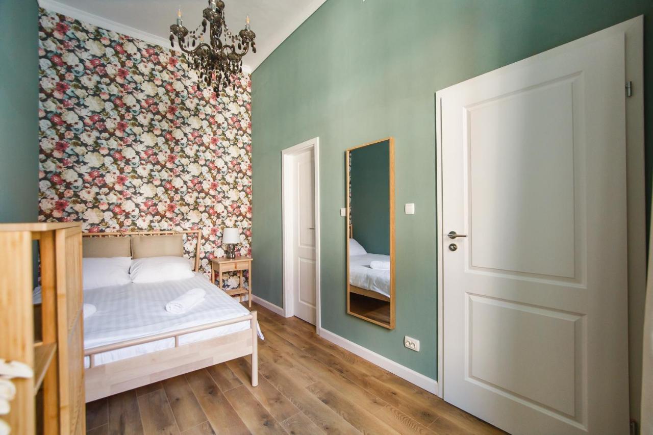 Super Central Spacious Apartment Oradea Zewnętrze zdjęcie