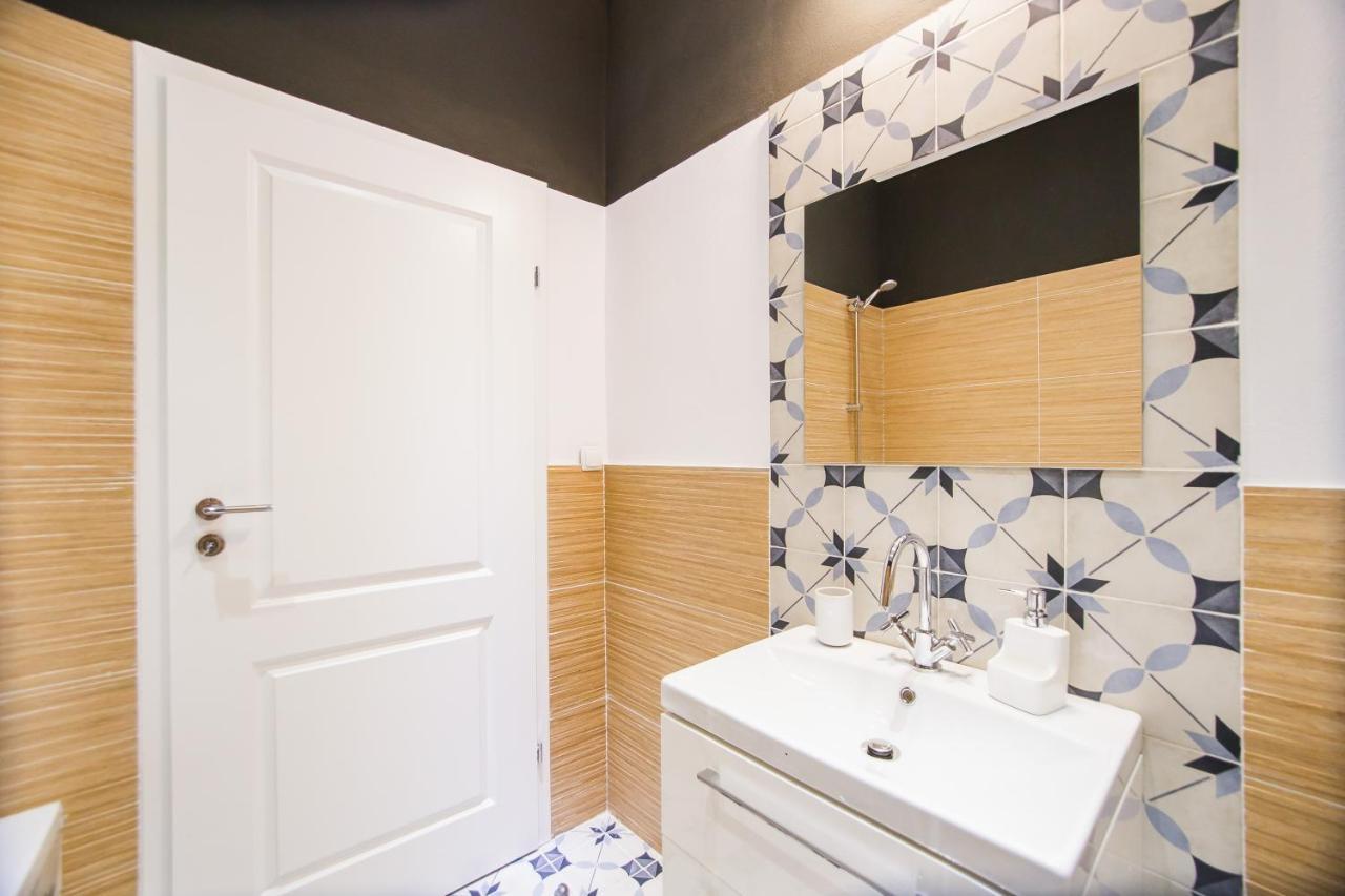Super Central Spacious Apartment Oradea Zewnętrze zdjęcie
