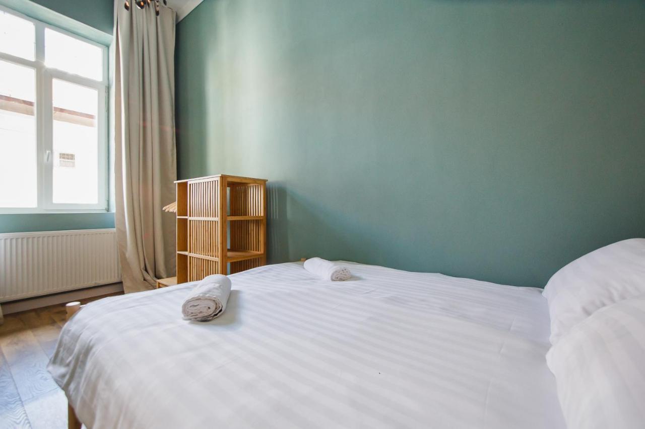 Super Central Spacious Apartment Oradea Zewnętrze zdjęcie